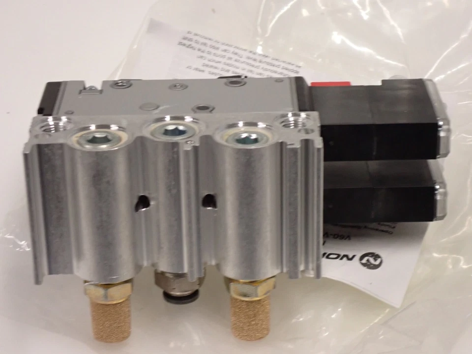 V61R511DC213AA NORGREN SOLENOIDE VÁLVULA CONTROL DIRECCIONAL PAR NUEVO Foto 4 de 4