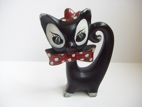 cat figurines collectibles