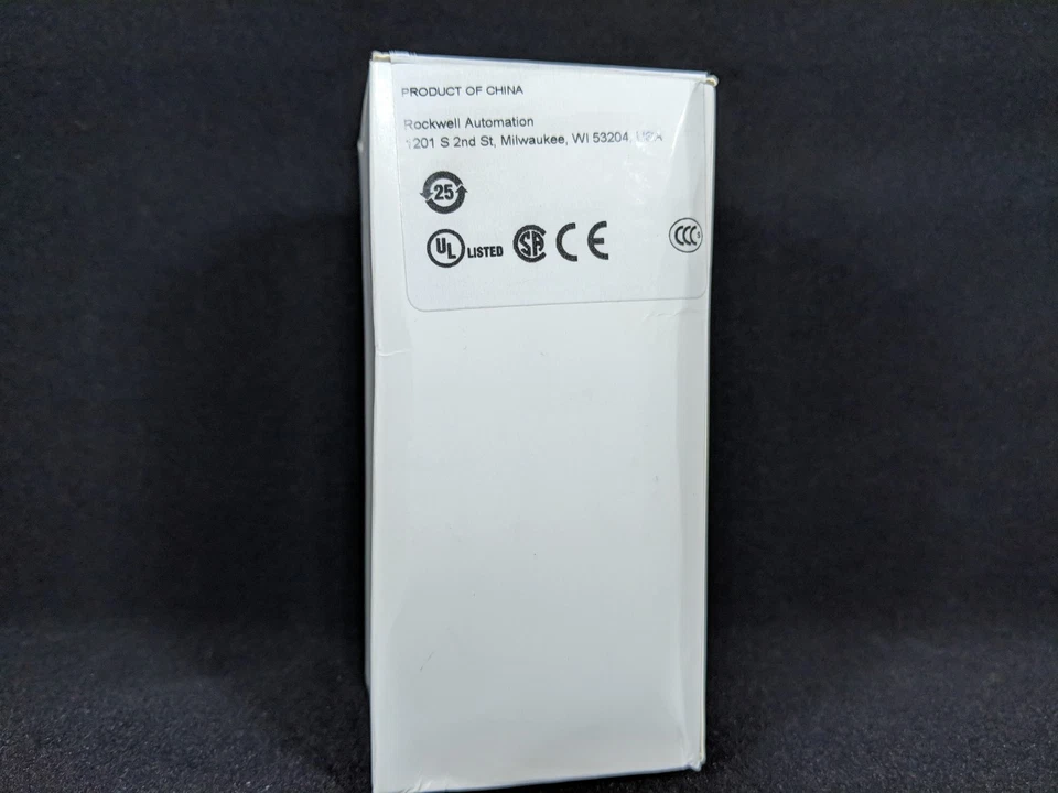 ALLEN BRADLEY 800T-FXP16RA1 30.5mm Type 4/13 2 Pos. PB-Illum., Push-Pull, Red - Image 2 of 2