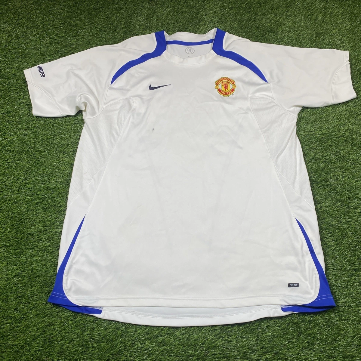 Nike White Manchester United International Club Soccer Fan Apparel