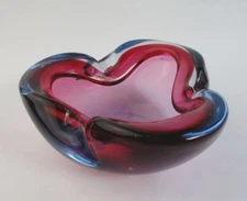 Murano art glass heavy quatrefoil cigar ashtray red & blue