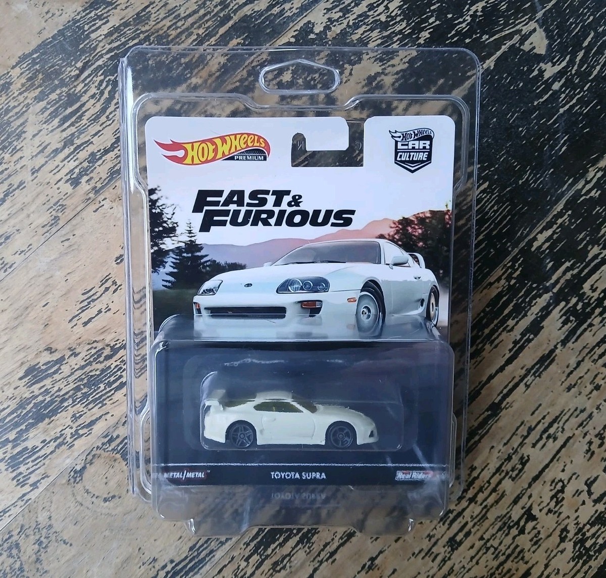 ミニカー Hotwheels FAST& FURIOUS SUPRA Amazon.com: Hot Wheels Mattel Fast & Furious 7 White '94