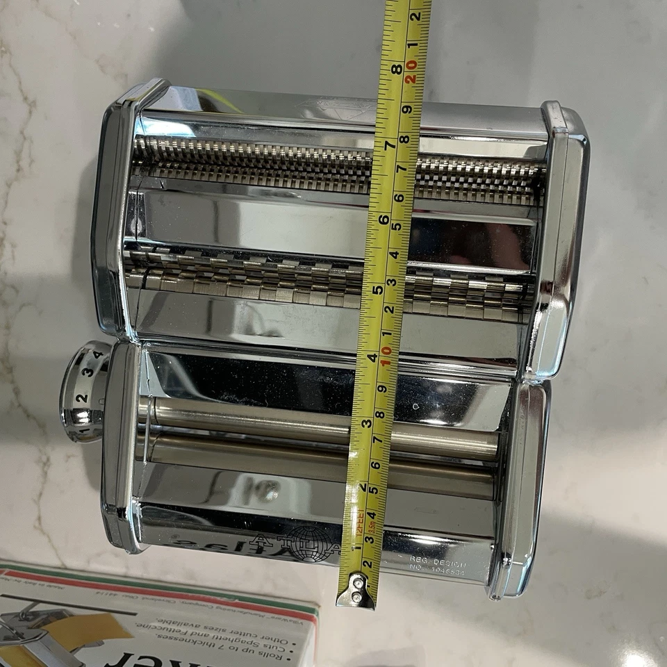 Máquina para hacer pasta Atlas No. 170 Hecho en Italia Imperia Tipo Lisso SP 150mm Marcato Usado en Excelente Condición Foto 3 de 4