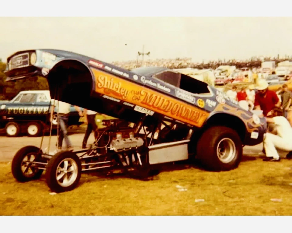 Coche divertido NHRA SHIRLEY MULDOWNEY 1:64 NITRO combustible superior IHRA carreras de arrastre ADRA Foto 4 de 4