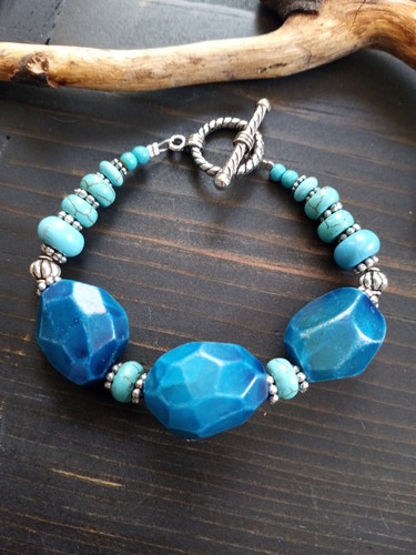 EINZIGARTIGES STILVOLLES GROBES BLAUES ACHAT PERLEN/TÜRKIS HOWLITH/SILBER AKZENT ARMBAND