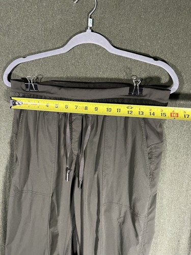 Lululemon Jogger Womens Size 8 Green Dance Studio Stretch Lightweight Mid Rise - Picture 6 of 10