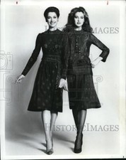 1981 Press Photo Two Models Modeling Long Sleeve Knee Length Dresses - cvb06644