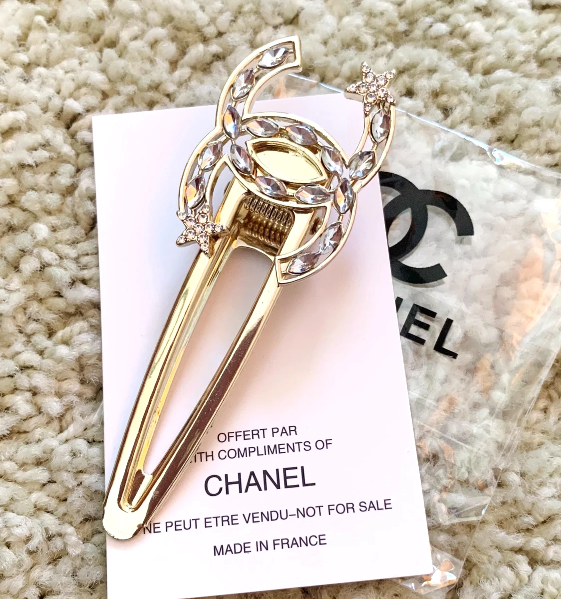 CHANEL Gold Hair Hair Clips for Women for sale - eBay display picture 3