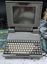 TOSHIBA T3100/20-TESTED-NEEDS INTERNAL BATTERY PA7038U-UNKNOWN 20-BOOT DISK-READ