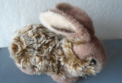 Hase Steiff mit Silber Knopf und Fahne, sitzend Nr. 2985/21  -Vintage