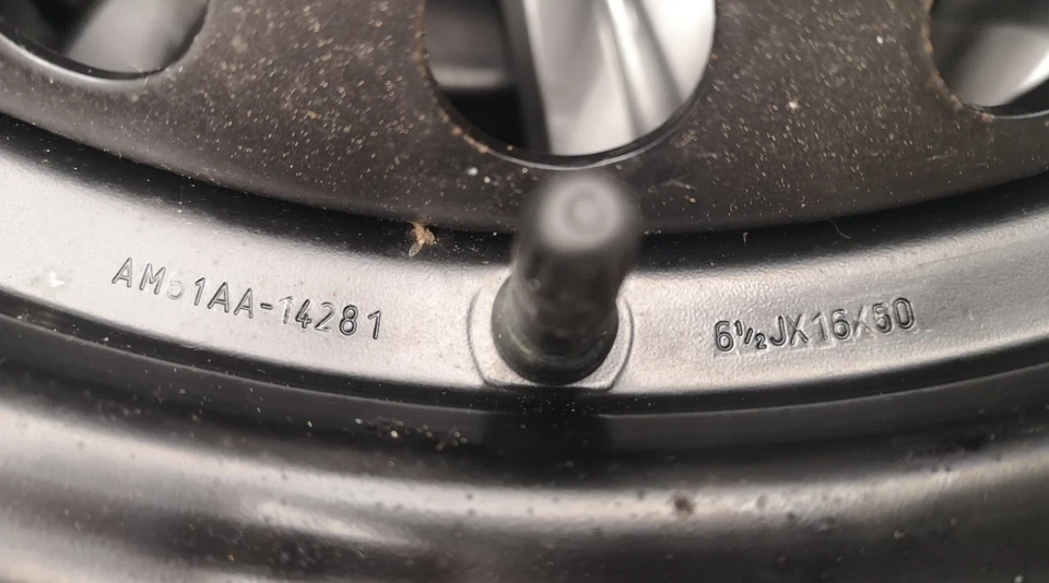 NEU! Ford Mondeo (Mk5/BA7 CD391 2014-2017) Winterräder Radsatz 215/60R16 TPMS - Bild 4 von 4