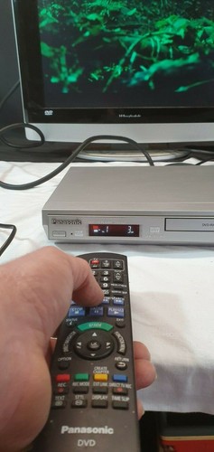 Reproductor de CD/DVD Panasonic DVD-S27 - Imagen 3 de 12