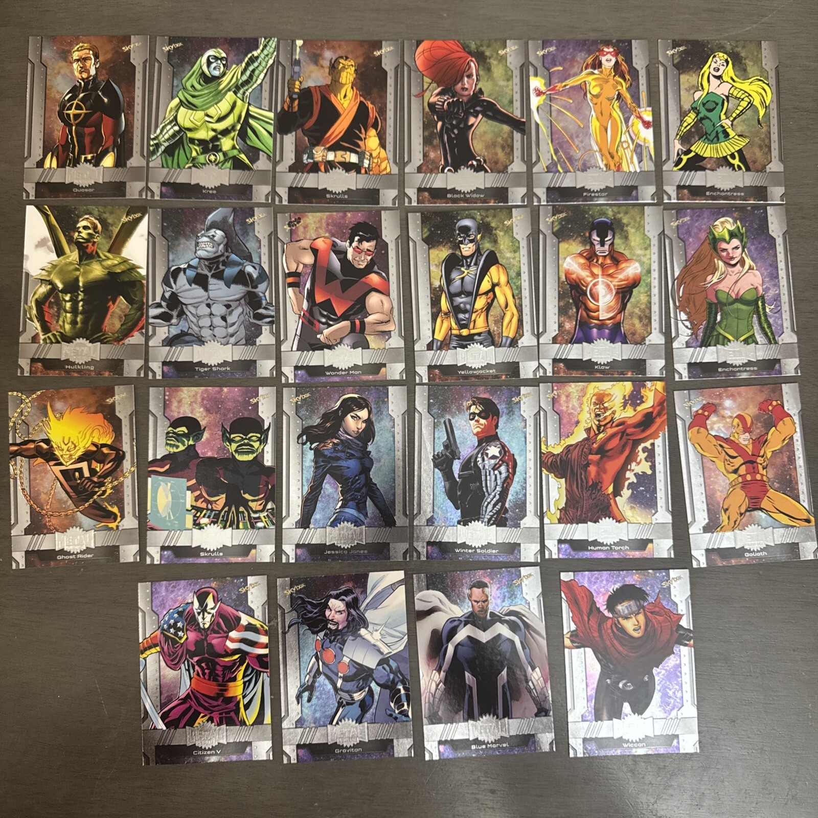 2024 Skybox marvel metal universe avengers lot