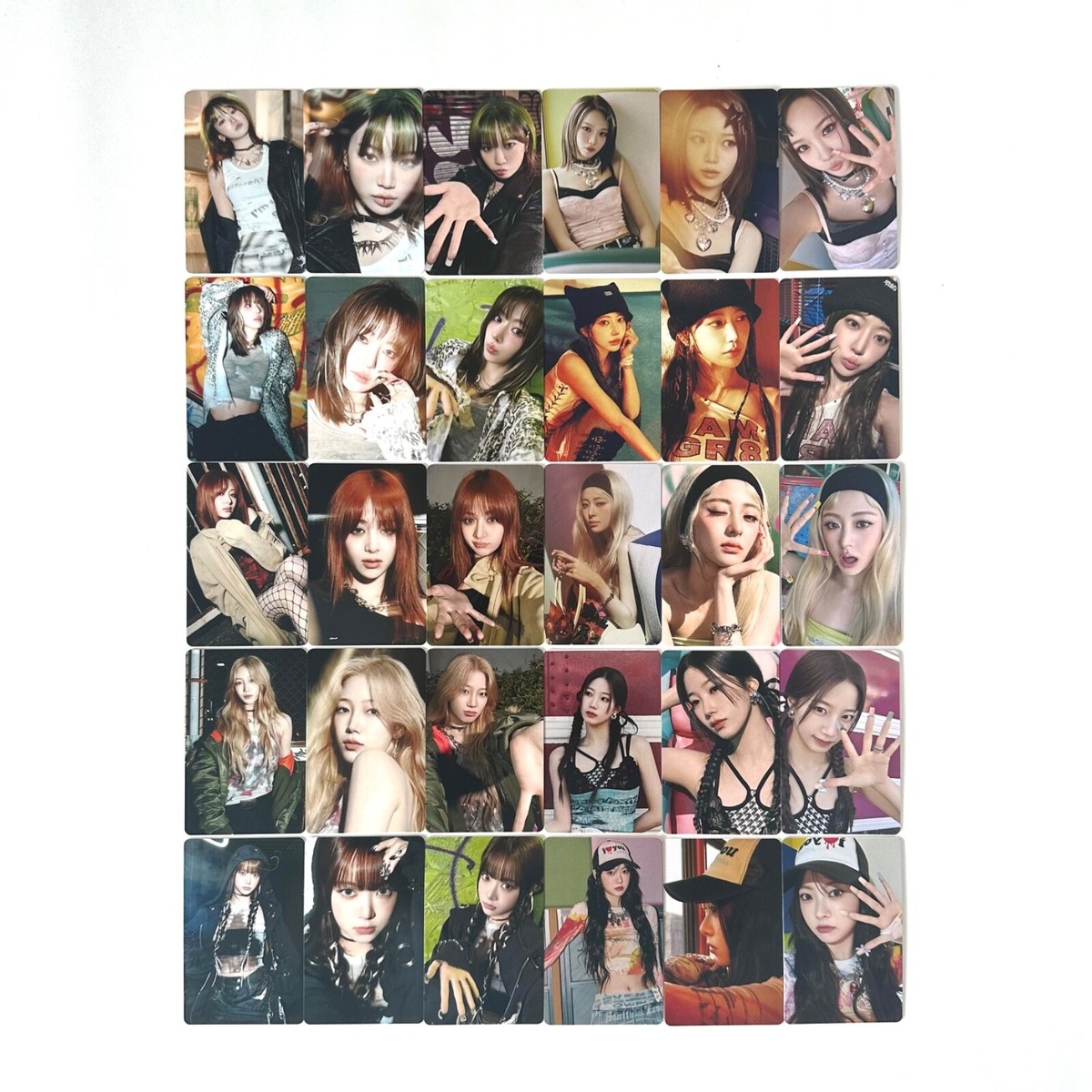 LE SSERAFIM DIFFERENT ポップアップ PHOTO CARD LE SSERAFIM] DIFFERENT / POP UP STORE Photocard Random PC