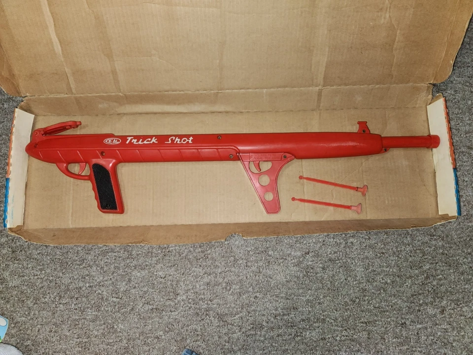 1961 Ideal Toy Space Trick Shot doble cara dos miras de dardos rojas con caja + funciona Foto 2 de 4