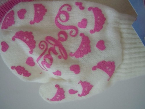 DISNEY JUNIOR SOFIA THE FIRST CUTE GIRLS'WINTER HAT & MITTENS SET ONE SIZE FITS - Picture 6 of 12
