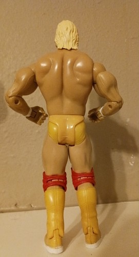 WWE Hulk Hogan Ultimate Warrior Jakks Classic Superstars Figure WrestleMania VI - Foto 5 di 7