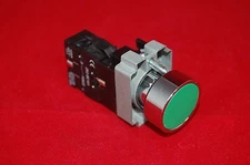 1PCS NEW FITS XB2 BA Series Latching 22MM Green PUSHBUTTON Switch Maintained 1NO