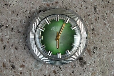 Vintage CORNAVIN (Корнавин) 17 Jewels USSR Mechanical Shockproof Wristwatch.