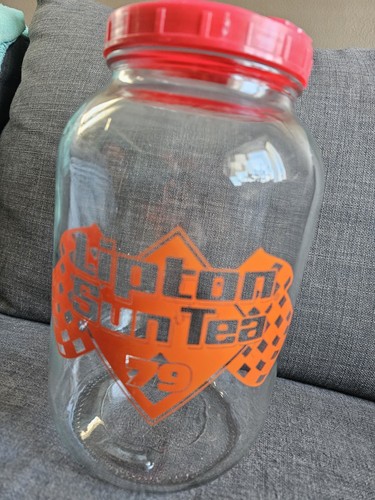 Lipton Vintage Racing Theme Sun Tea Glass Jug