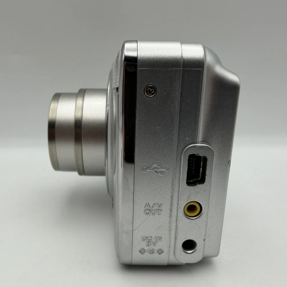 Fujifilm Digital Camera FinePix A700 7.3MP,  Tested With 512MB XD picture Card, photo 4 of 5