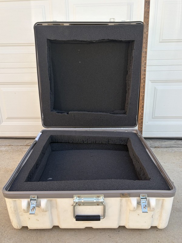 Parker Heavy Duty Cargo Box Foam Lined 24x24x16”