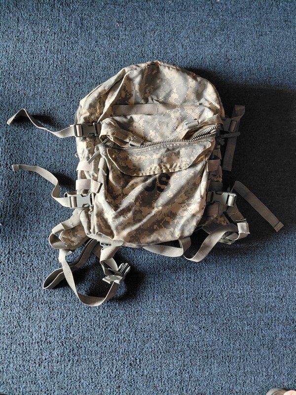 US MILITARY lightweight load carrying equipment MOLLE II ASSAULT PACK