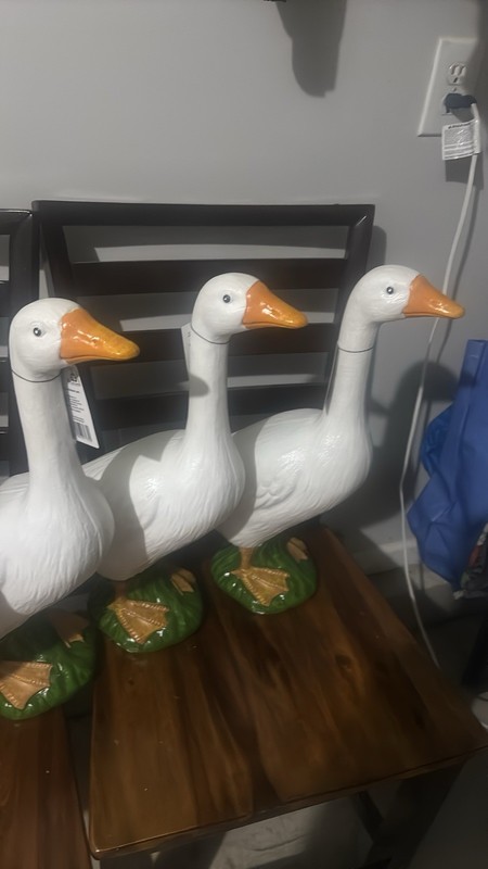 Set of 4 Painted Resin Goose Figurines, White w/ Orange & Green, 3D Effect