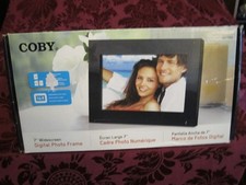 COBY 7" Widescreen Digital Photo Frame