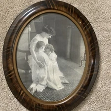 Vtg Mother + Children Print  TIGER WOOD OVAL FRAME under GLASS  24.5"x 20.5