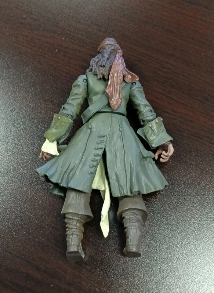 "Figura de 7"" exclusiva de Piratas del Caribe Capitán Jack Sparrow de los Parques Disney"  Foto 2 de 4