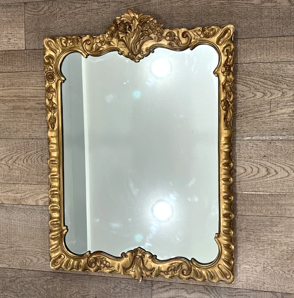 Antique Carved Wood Regency Rococo Style Gold Wall Mirror 23 x 32 - Image 2 of 4