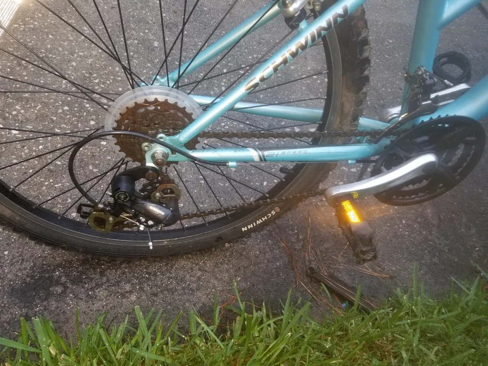 "Bicicleta Schwinn Ranger para damas cuadro de 14,5"" ruedas de 24" bonita bicicleta (leer) #6" Foto 4 de 4