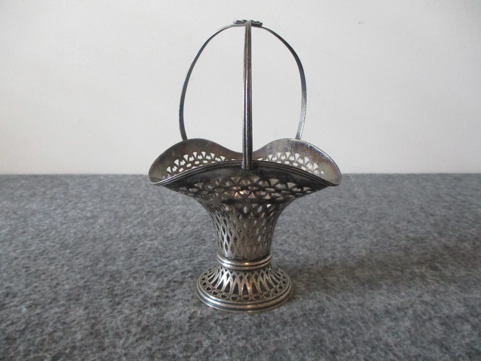 CESTA GORHAM PLATA ESTERLINA DISEÑO PERFORADO con MANGO FIJO - A8028 - 138g Foto 4 de 4