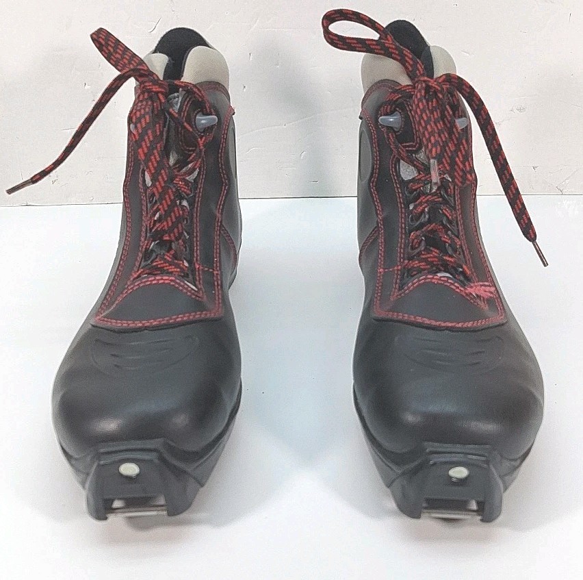 Scarponi da sci di fondo Salomon Escape 3 usati poco. Taglia US 8 Eur 41 UK 7