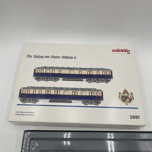 B11-3 TRAIN CARS - SET OF 2 IMPERIAL COURT CARS - HO SCALE - MARKLIN HO #2881 - Picture 15 of 16