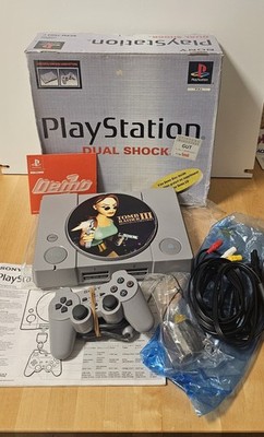 PLAYSTATION 1 PS1 Dualshock Konsole OVP + Demo CD 