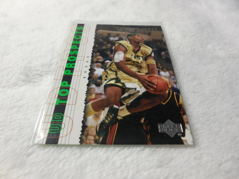 2003 UPPER DECK LEBRON JAMES TOP PROSPECTS ROOKIE CARD - Image 4 of 4