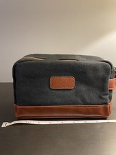 Ulta Makeup Toiletry Travel Bag Navy Canvas 8x3x2  NEW