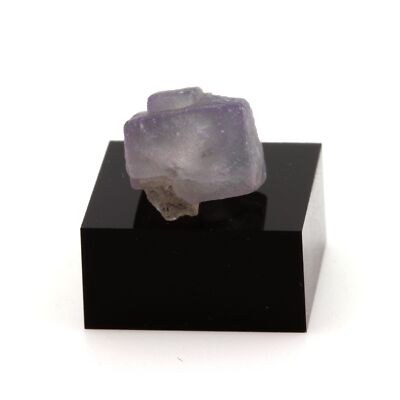 Purple Fluorite. 11.90 cts. Massif du Mont-Blanc, France. Ultra rare.