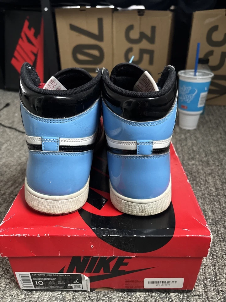 Jordan 1 Retro Alto OG Fearless Talla 10 Foto 4 de 4