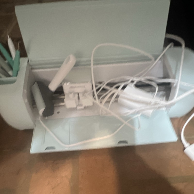 Cricut Explore Air 2 Die Cutting Machine Electronic Wireless MPN 2003638