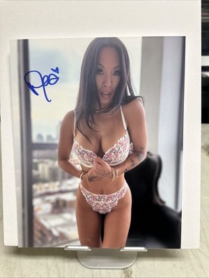 Asa Akira Adult Model Autographed Signed 8x10 Photo Lingerie