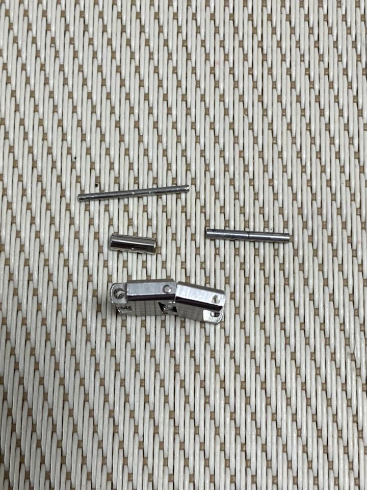 Reloj BVLGARI BB30SS BB33SS Genuino 2 Eslabones 15mm Pulsera Parte Pin Exc. #893 Foto 2 de 3