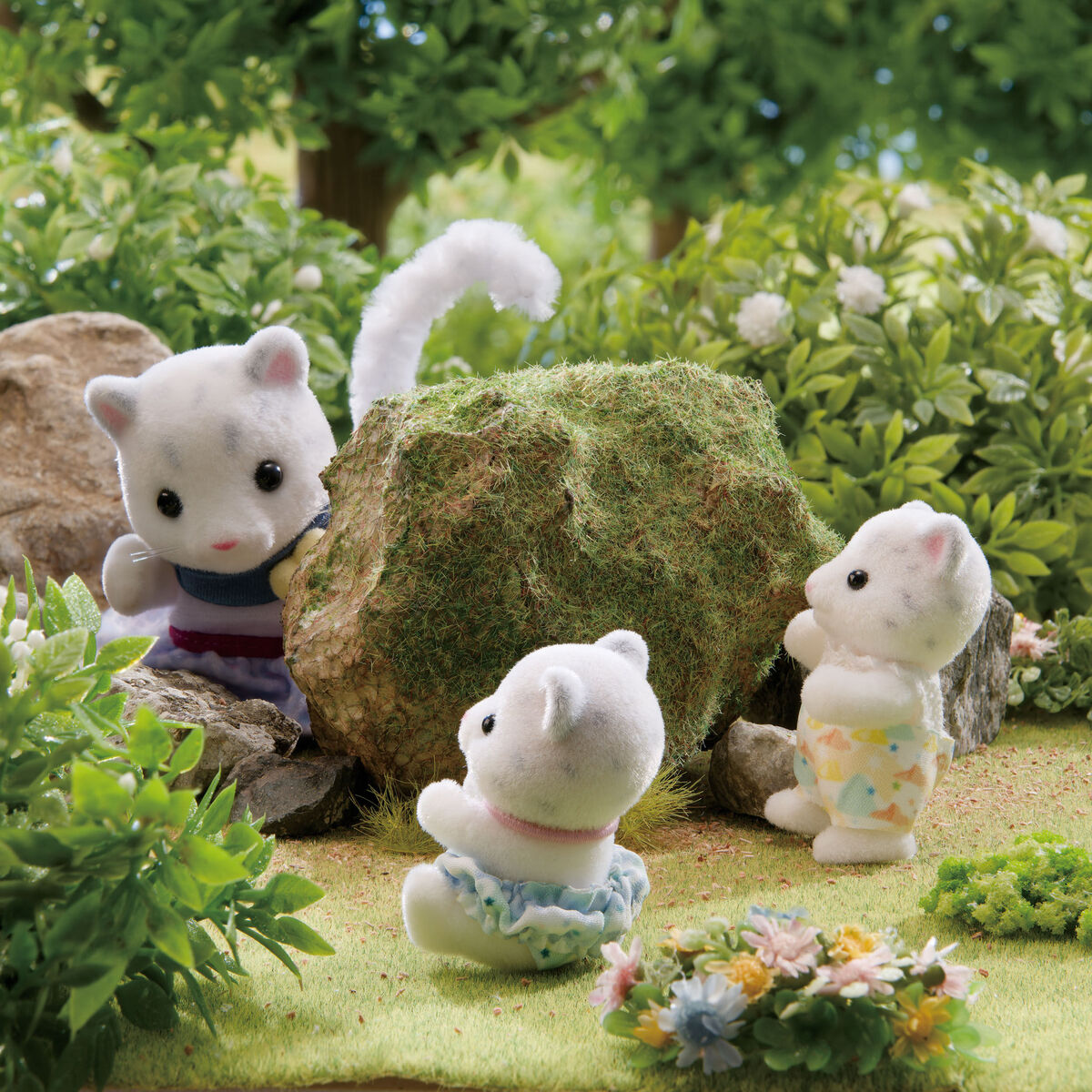 Sylvanian Families Snow Leopard Family FS-55 EPOCH Calico Sylvanian Families Snow Leopard Family FS-55 EPOCH Calico