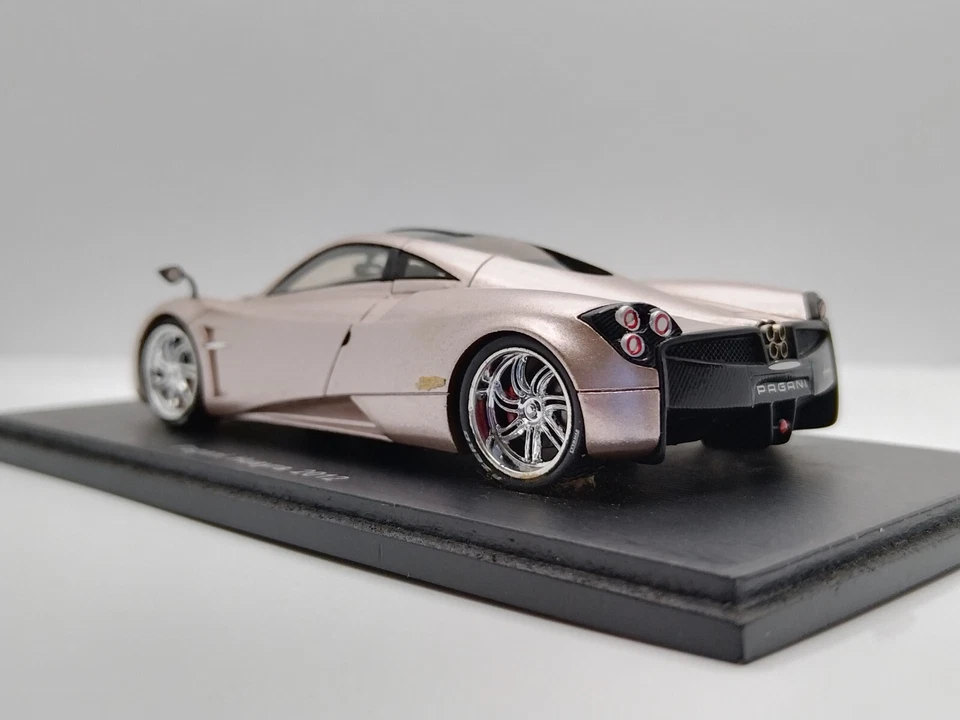 Spark 1/43 Pagani Huayra 2012. - Image 4 of 4