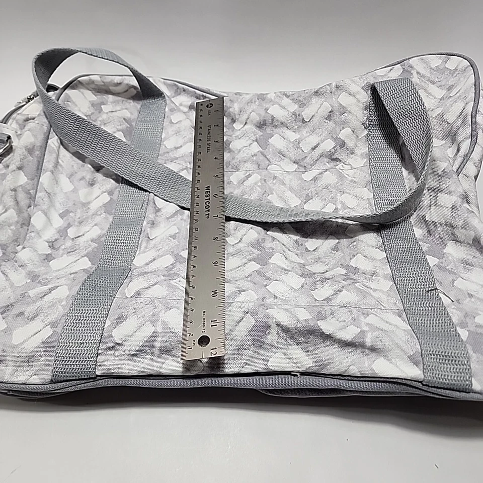 Thirty-One Away For The Weekender in Mystic Grey No Strap Lightly Used - Image 3 of 4