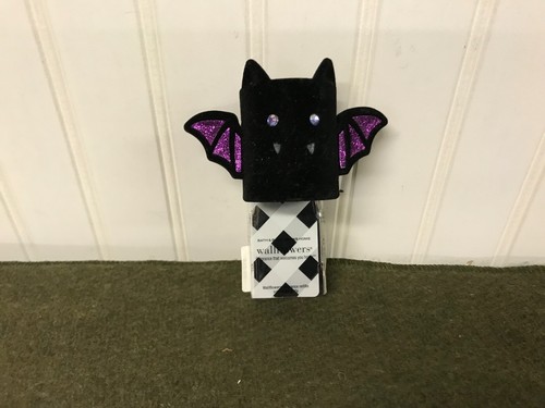 :-P Bath & Body Works VELVET BAT Wallflower Plug-In Halloween Purple Glitter :-P