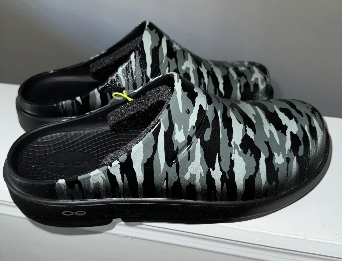 OOFOS Women s Ooclog Shoes Green Camo 10 B Medium US New In Box