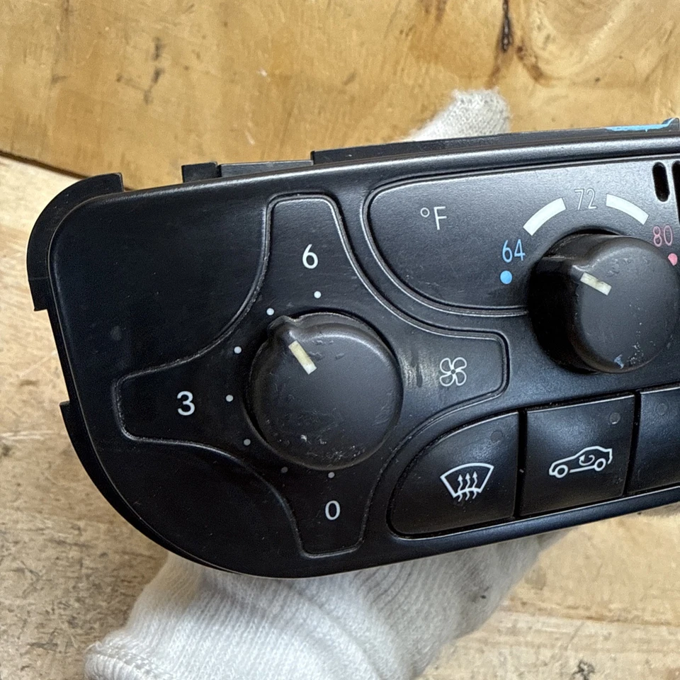 2001  - 2004 Mercedes C230 C240 C320 A/C Heater Climate Control A2098300185 Foto 2 de 4